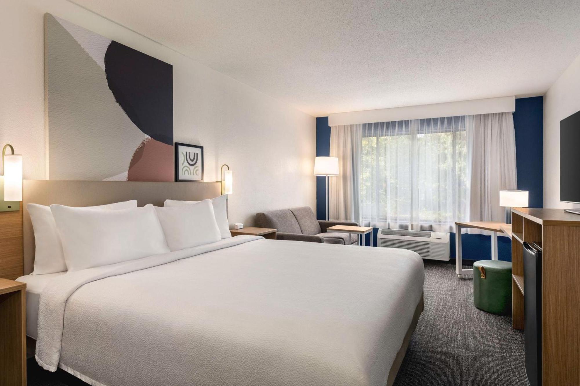 Spark By Hilton Mystic Groton Экстерьер фото