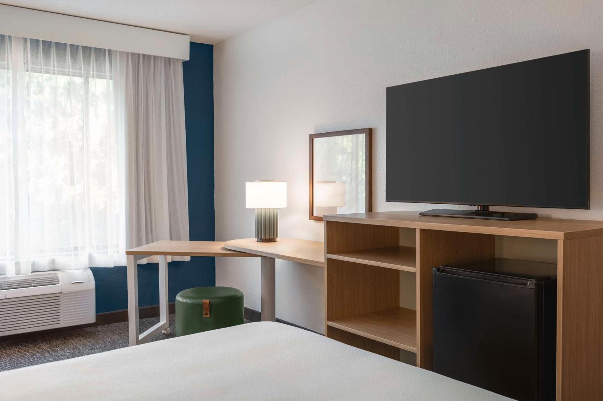 Spark By Hilton Mystic Groton Экстерьер фото