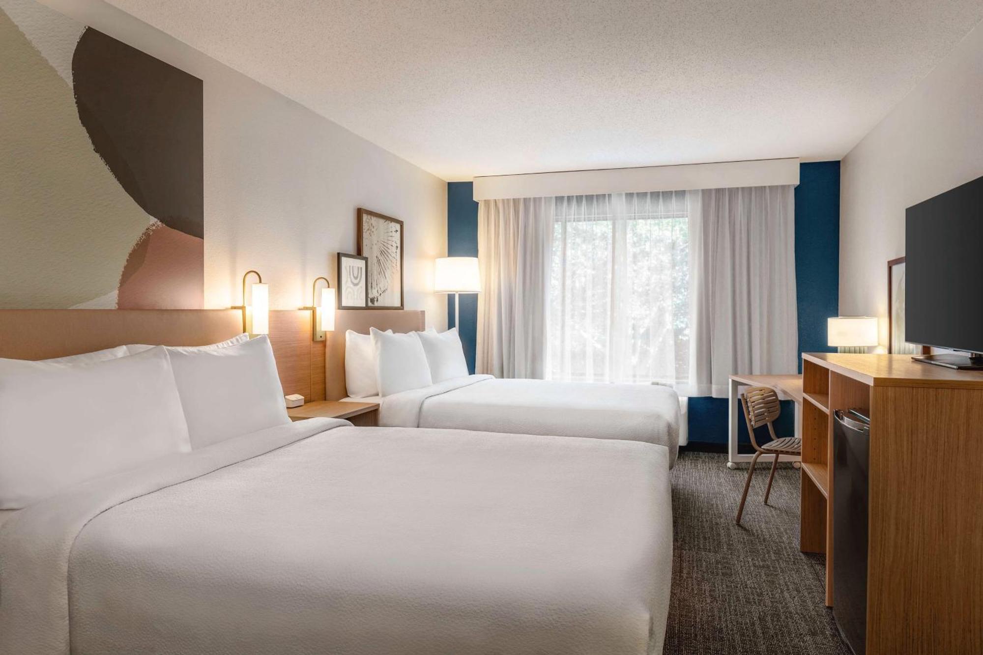 Spark By Hilton Mystic Groton Экстерьер фото