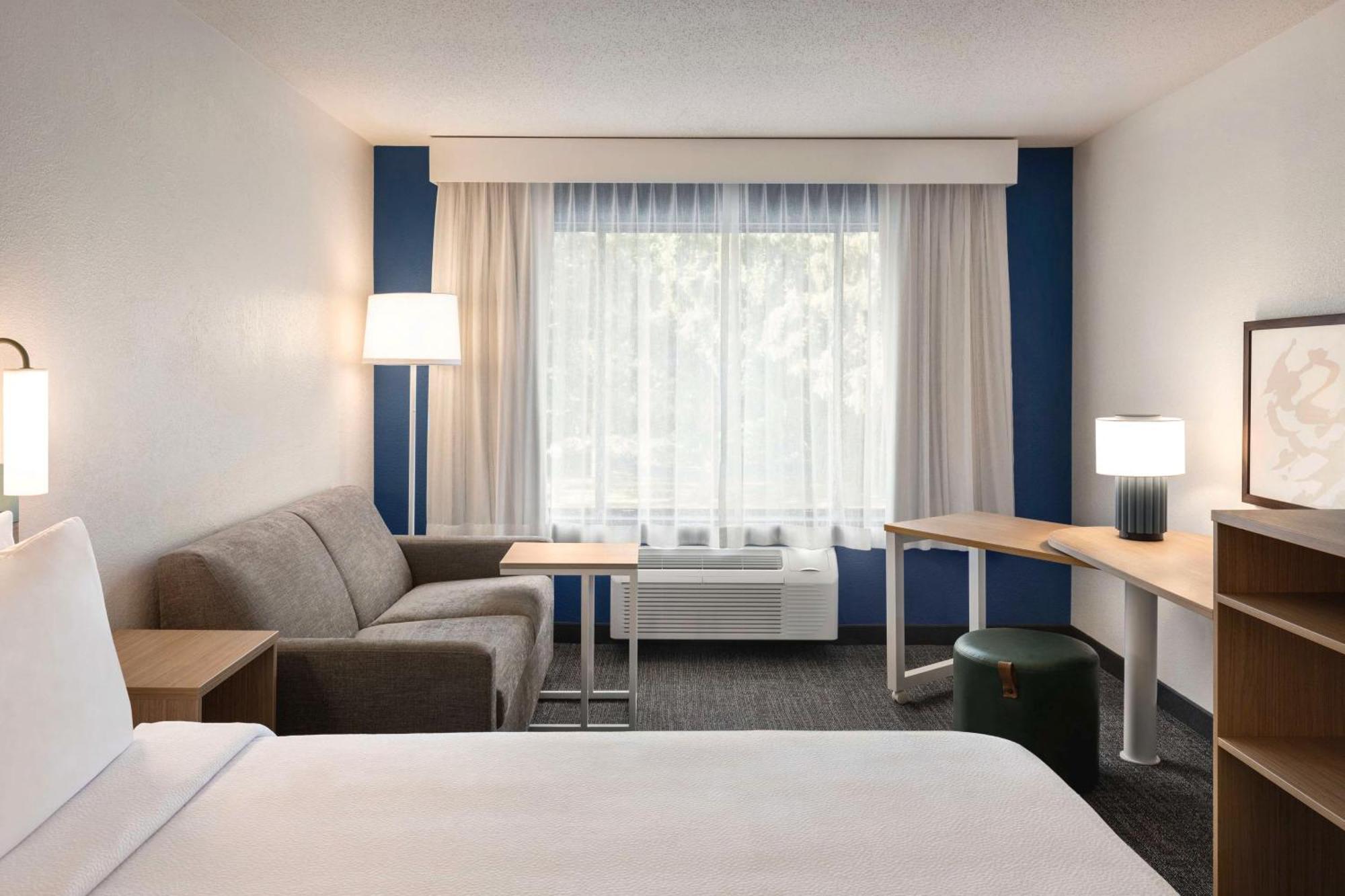 Spark By Hilton Mystic Groton Экстерьер фото